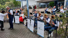 Die Breethaler eröffnen die Kröver Weinkirmes 2025